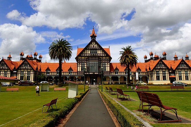 2 Day Tour Auckland to Hobbiton, Waitomo, Rotorua and Taupo - Huka Falls and the force of the Waikato River