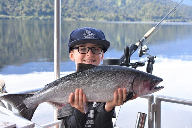 3-Hour Fishing Charter Experience at Franz Josef Glacier - What the covered boat adds to the experience