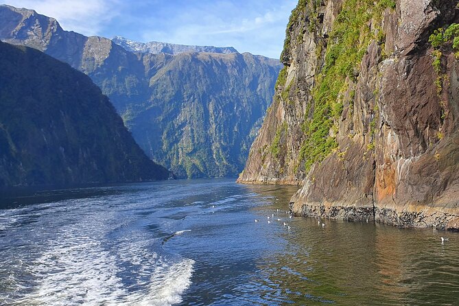 4 Day Tour to Milford Sound, Mount Cook & More from Christchurch - Te Anau’s glowworm caves and the final drive