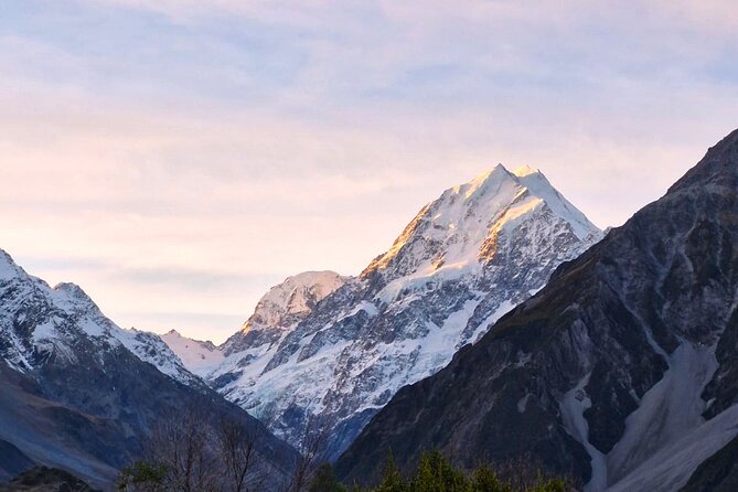 55-Minute Grand Circle Helicopter - The Tasman Glacier landing