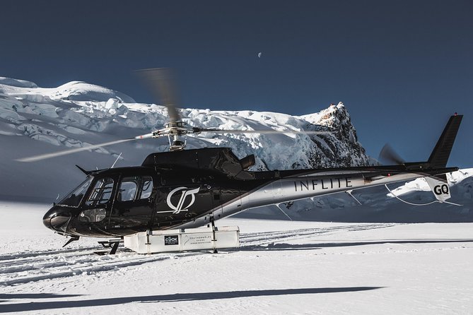 55-Minute Grand Circle Helicopter - Crossing to Fox and Franz Josef Glaciers