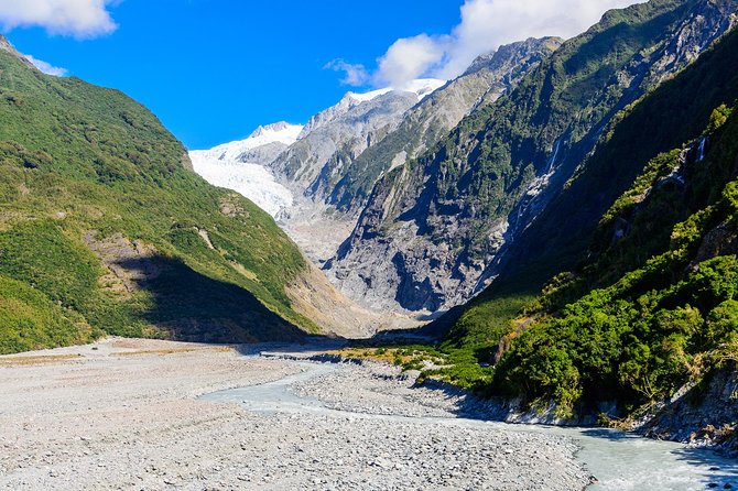 6 Day South Island Circut: Milford Sound, Queenstown and Glaciers - Day four: Queenstown with a free day built in