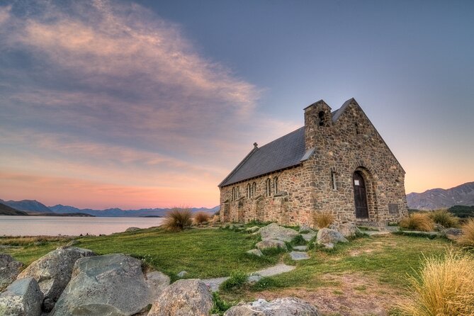 6-Day South Island Southern Heritage Tour from Christchurch - Day 1: Lake Tekapo, Mount Cook, and the road to Queenstown