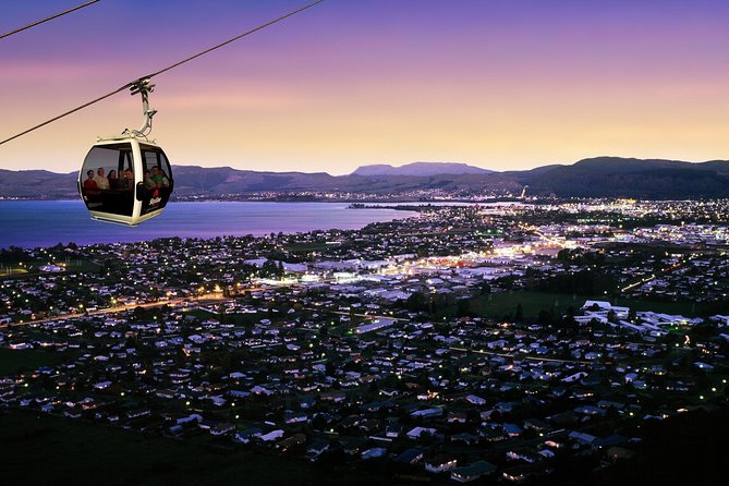 7 - Day North to South Island Grand Tour - Auckland to Queenstown - Day 3: From Lake Taupo to Wellington