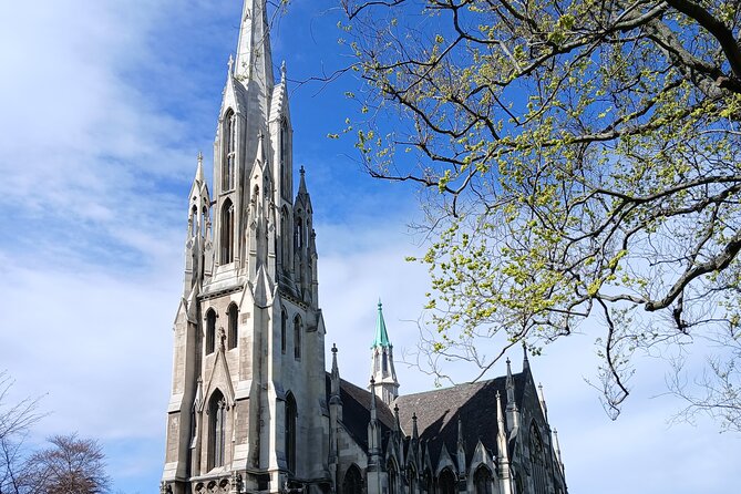 A 2 hour Small Group Dunedin City Highlights Tour - The cemetery and William Larnach’s family tomb