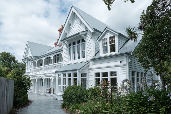 Akaroa Nature and History Private Tour - The 7th Generation - The French and British contest for the South Island
