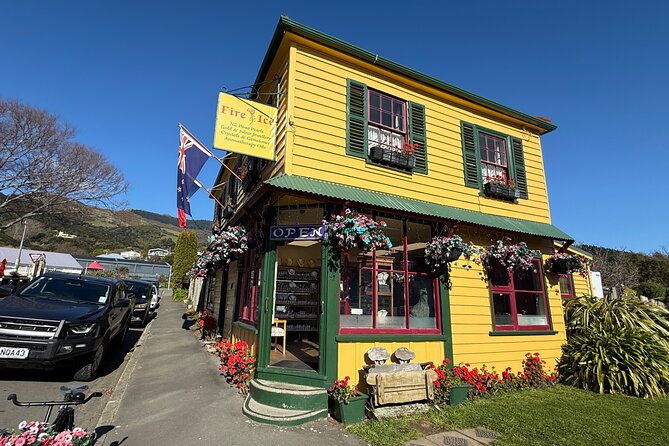 Akaroa Private Day Tour from Christchurch - Lyttelton Harbour and the Port Hills
