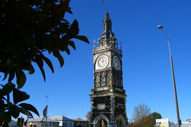 Akaroa Shore Excursion: Banks Peninsula, Christchurch City and Giants House Tour - Why the route matters more than the destination list