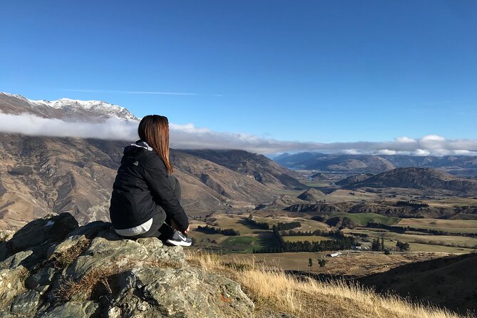 Arrowtown and Wanaka Highlights Tour from Queenstown - Crown Range views above Queenstown