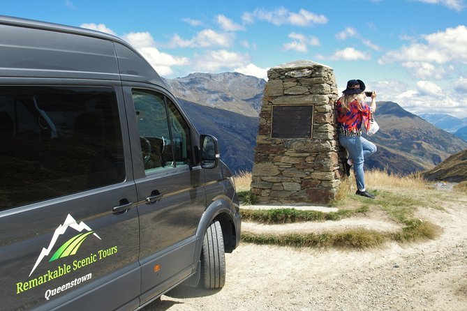 Arrowtown and Wanaka Highlights Tour from Queenstown - What the guide adds to the day