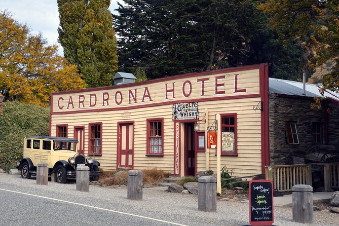 Arrowtown and Wanaka Highlights Tour from Queenstown - Cardrona Hotel and the famous bra fence