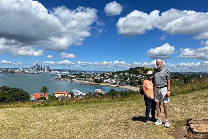 Auckland City Half Day Top Sightseeing Tour(Small Group Tour) - Mount Eden for Auckland’s highest volcanic view