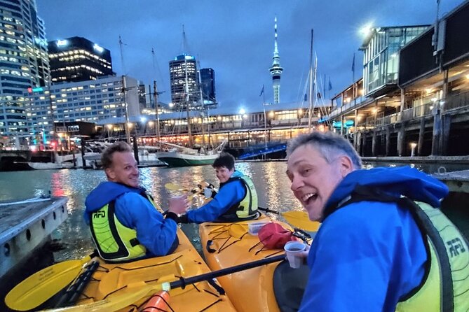 Auckland City Lights Night Kayaking Tour - What the guides add to the evening