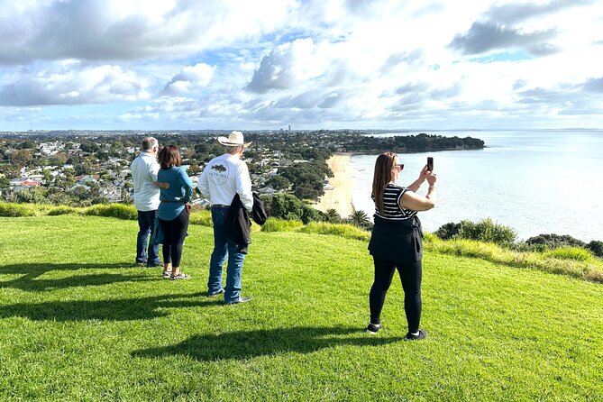 Auckland City Top Spots Half Day Tour(Small Group Tour) - Mount Eden and Auckland’s best city view