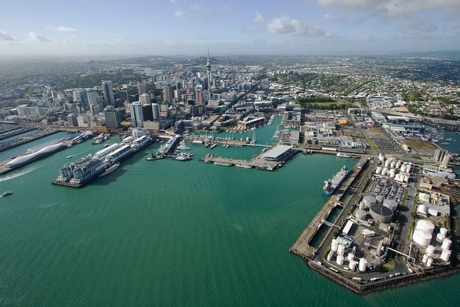 Auckland Cruise/Wharf & Airport Transfers - When the private service earns its price