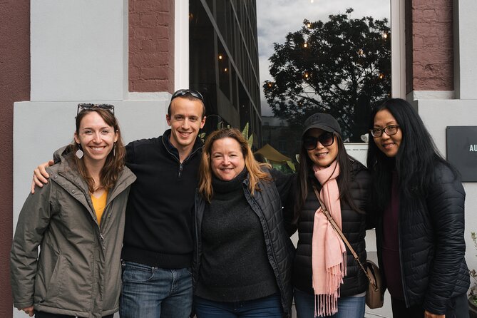 Auckland: Flavours of our City Food Walk - Local wine or beer at the end