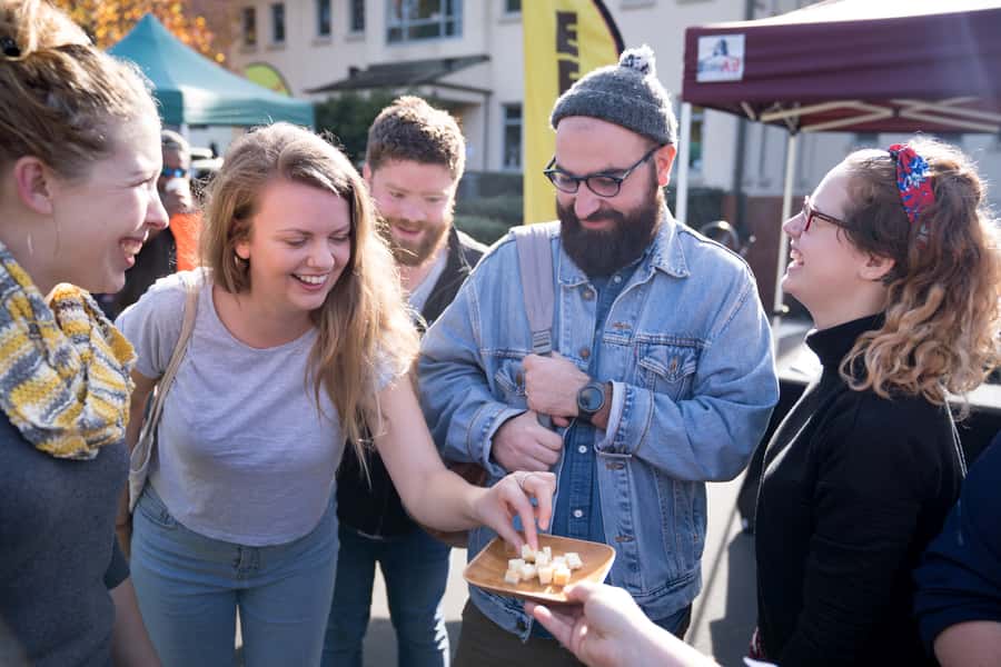 Auckland: Flavours of the City Walking Food Tour - Why food is a smart way to meet Auckland
