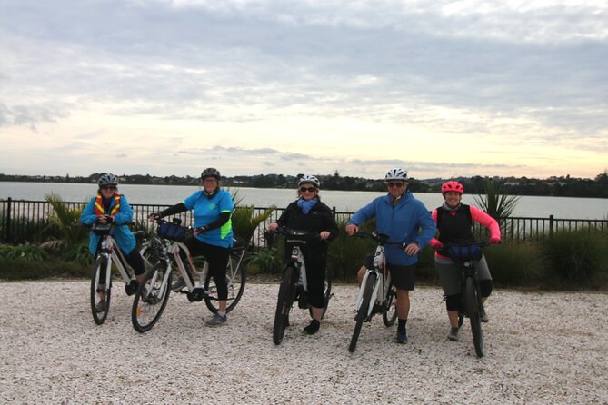 Auckland Half Day E-Bike Excursion - What the Private Format Adds