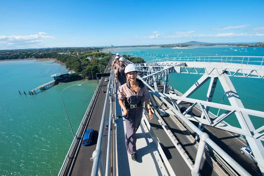 Auckland Harbor Bridge: Bridge Climb - Following the curved route over the water