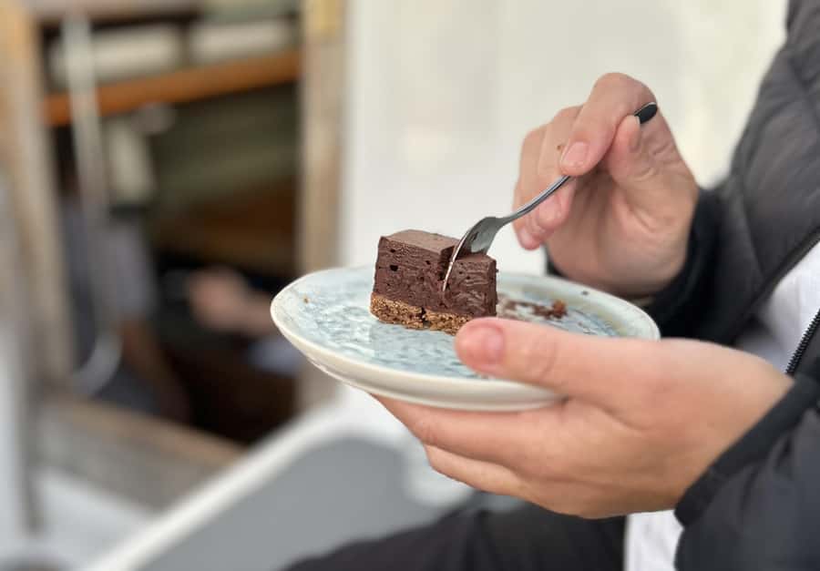 Auckland: Harbour Sailing Cruise with 3-Course Dinner - The crew makes the difference
