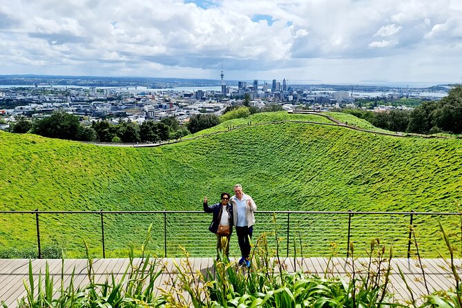 Auckland Hidden Gem Half Day Tour - Holy Trinity Cathedral and Pacific-Gothic design