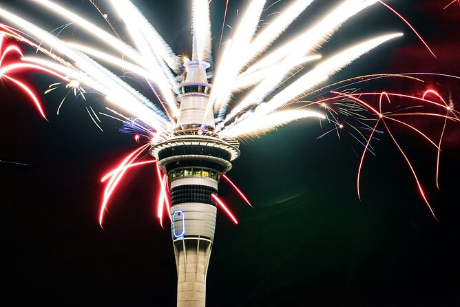 Auckland Highlight Attractions Small Group Tour - Key points at a glance