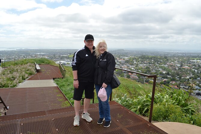 Auckland Highlights Full Day Guided Tour - MJ Savage Memorial Park and harbor views