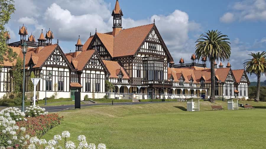 Auckland: Hobbiton, Waitomo Caves, and Rotorua 1-Way Tour - Simple ways to prepare