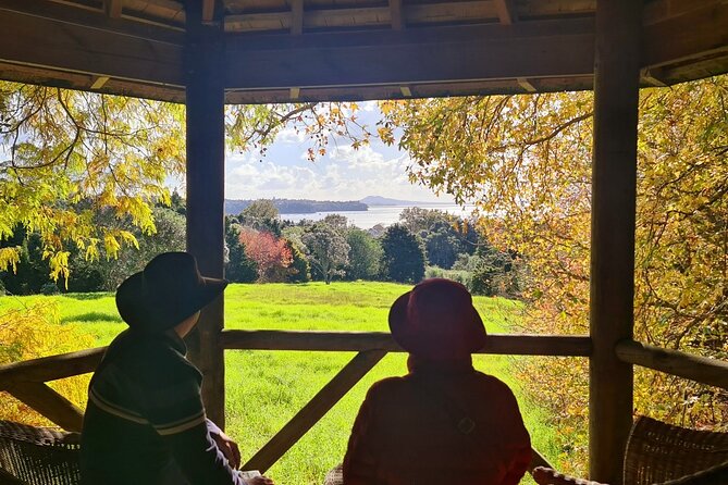 Auckland Nature Tour - The guides are part of the value