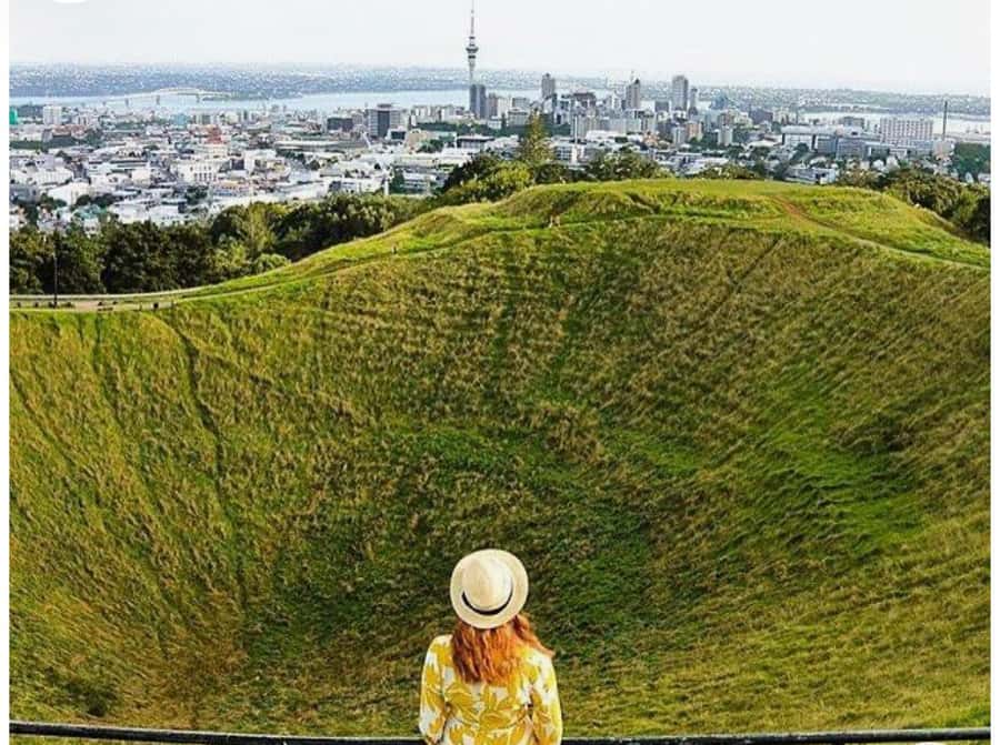 Auckland: Piha Beach, Rainforest, & Mount Eden Private Tour - What to bring for a smoother five hours