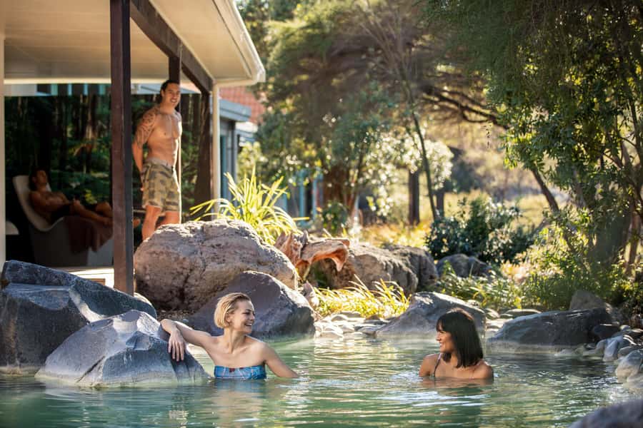 Auckland: Rotorua Highlights inc Wai-O-Tapu & Polynesian Spa - Key points to know before booking
