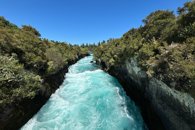 Auckland: Rotorua, Taupo, Waiotapu & Huka Falls Private Trip - A short look at Rotorua