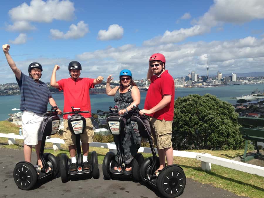 Auckland: Segway Tour to Mount Victoria - The training session is a real part of the tour