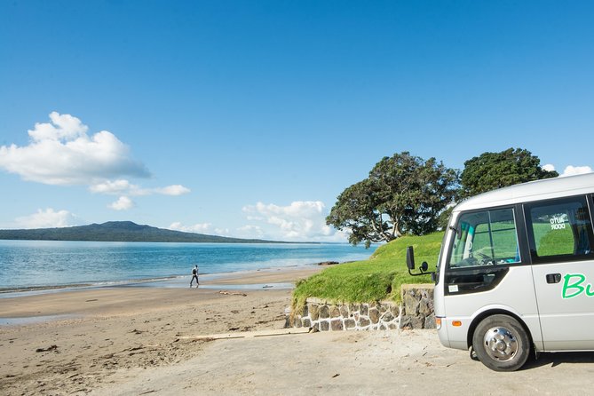 Auckland Shore Excursion: Half-Day Guided City Tour - What the mini-coach and guide add