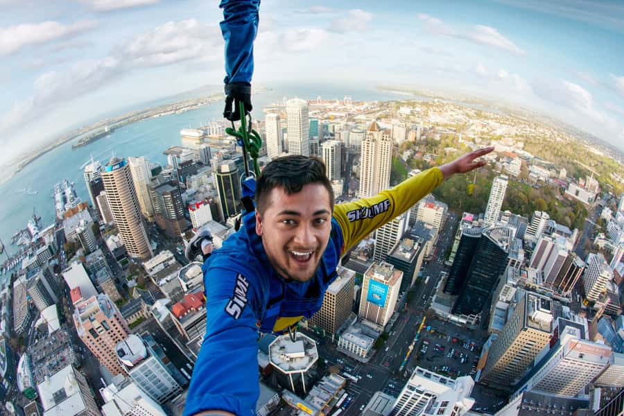 Auckland: SkyJump with Sky Tower Entry Ticket - The 192-metre drop, explained plainly
