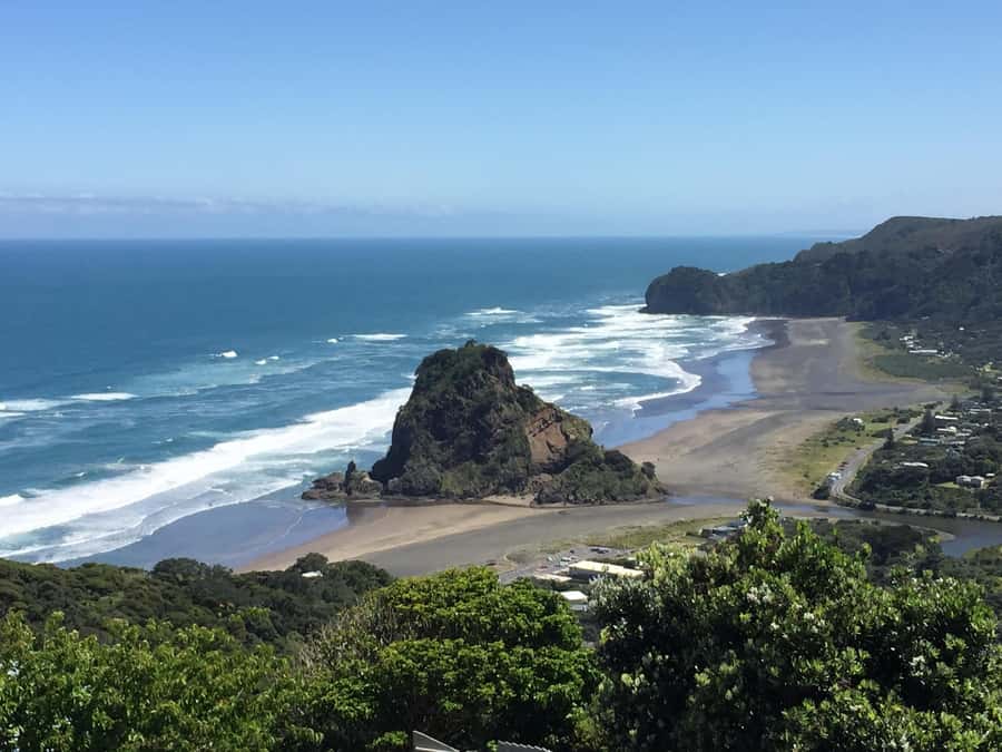 Auckland: West Coast Discovery - The Waitakere Ranges set the tone