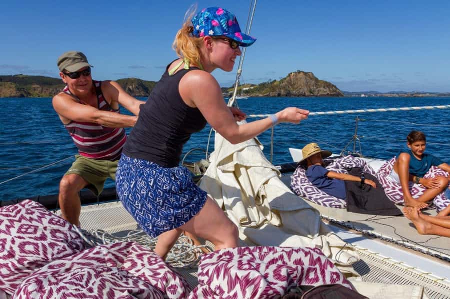 Bay of Islands 2-Hour Sundowner Evening Sailing Cruise - Should you book the Bay of Islands sundowner sail?