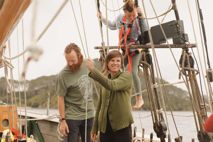 Bay of Islands: Late Afternoon Sailing Cruise - Hoisting Sails, Steering, and Climbing the Rigging
