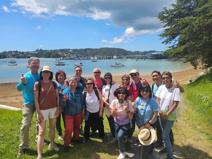 Bay of Islands - Mini Tour (75-90 mins) - Is $44 a fair price?