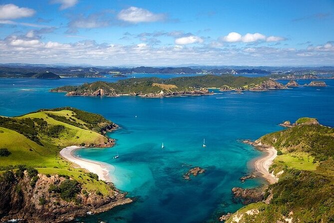 Bay of Islands Private Tour - Paihia and the start of the 4.5-hour cruise