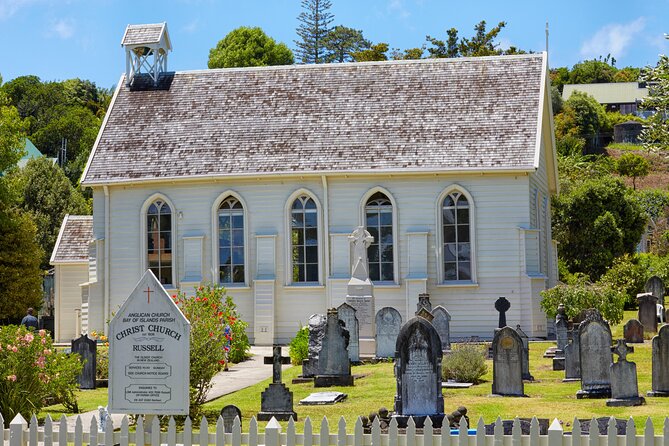 Bay of Islands Scenic Tour - Flagstaff Hill delivers the main view