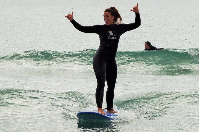 Beginner Surf Lesson at Te Arai Beach - Who should book this lesson