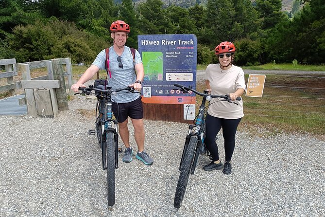 Bike the Wanaka and Hawea Trails - Lake Hawea opens the ride with wide mountain views