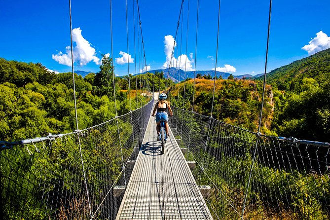 Bike & Wine Tour: Arrowtown to Valley of the Vines - Arrowtown brings history before the pedals turn
