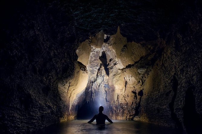 Black Abyss: Ultimate Waitomo Caving - Private Tour from Auckland - The return to Auckland