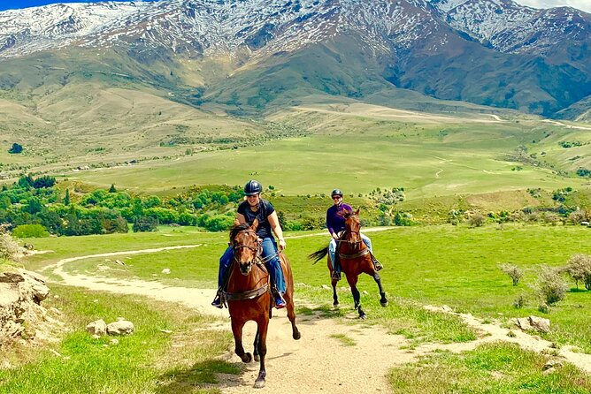 Cardrona High Country Pub Trail Horse Riding Trek (Intermediate+) - Clothing, fitness, and weather