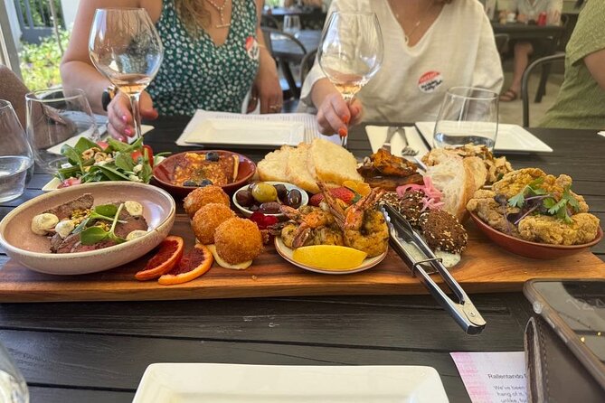Chefs Private Martinborough Wine Tour with lunch from Wellington - Coney Wines turns lunch into the main event