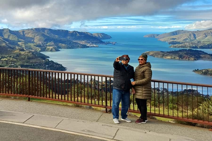 Christchurch: 1/2-Day Scenic Highlights Small Group Tour - Why this 210-minute tour works well
