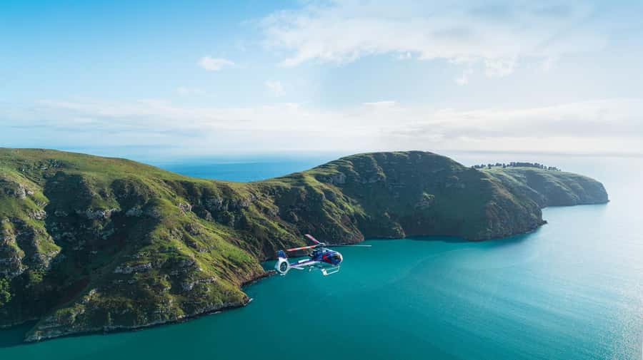 Christchurch: 20-Minutes City Helicopter Flight - The return over the estuary and coastline