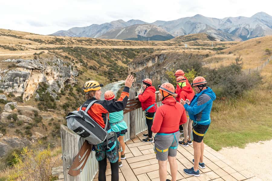 Christchurch: Caving & Optional Castle Hill Tour - Getting to Cave Stream from Christchurch